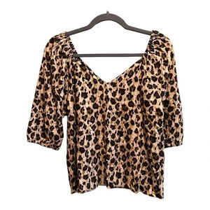 NWT‎ Chaser Cheetah Print Blouse